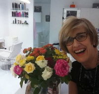 Edge Hill Hairdressers - Hairdresser Australia
