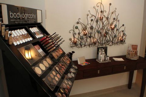 Raw Edge Hair And Beauty Salon - Hairdresser Australia 2
