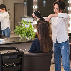 Jessies Mobile Hair And Beauty - Hairdresser Australia 1