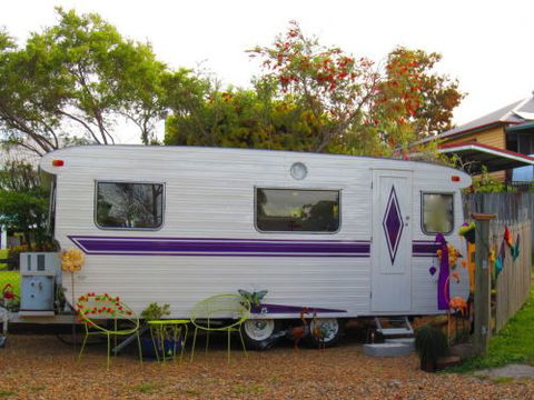 Jaya Haircare Mobile Hairdressing - Hairdresser Australia 0