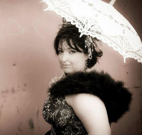 Adrienne Make-Up Artist & Hairstylist - Hairdresser Australia 6