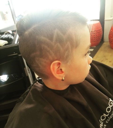 KBs Cutting Edge - Hairdresser Australia 6